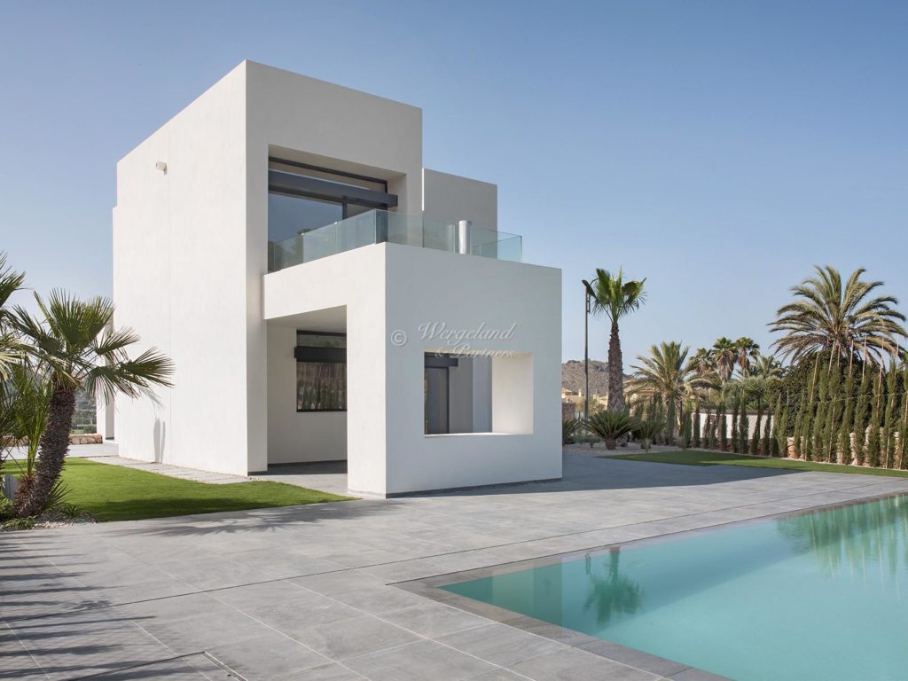 Bassengomr 2etg Villa