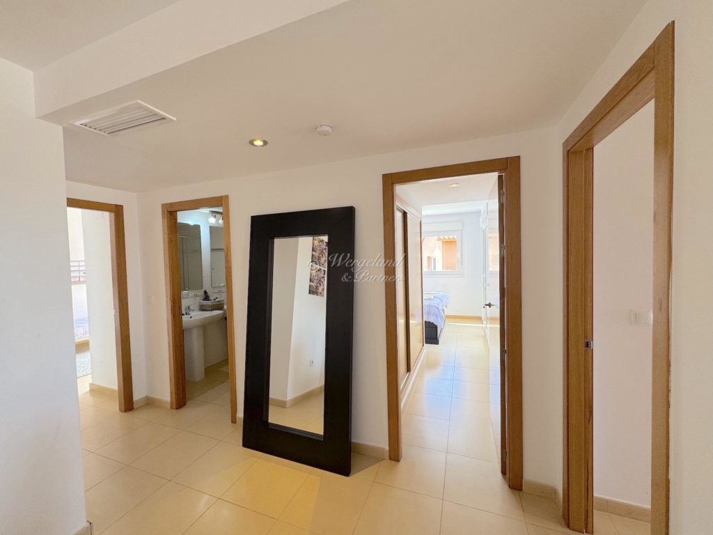  Hall Bedrooms