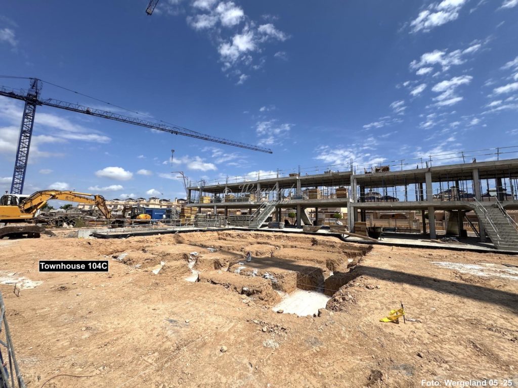  Rekkeus 104C Fra Calle Norte